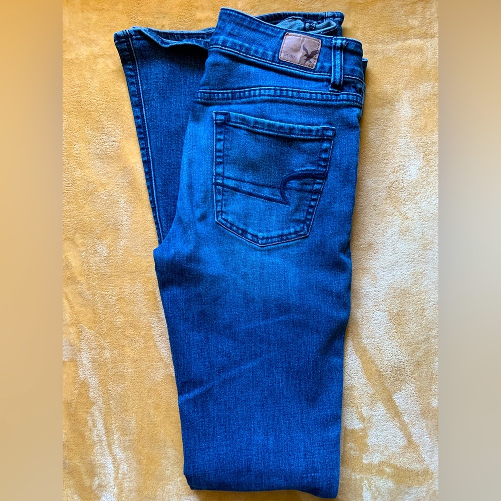 American Eagle Size 4 Hi Rise Artist extra long flare jeans